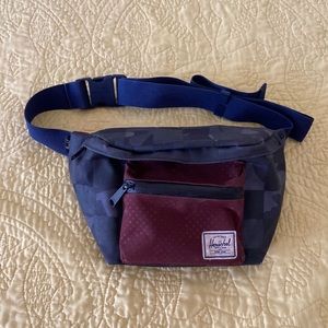 Herschel supply hip pack